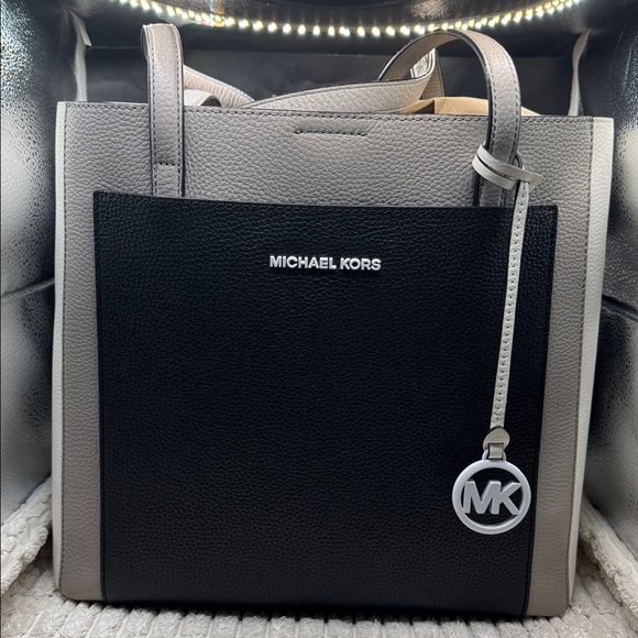 Michael Kors Gemma Large Tri-Color Tote/laptop purse Bag - Picture 2 of 7